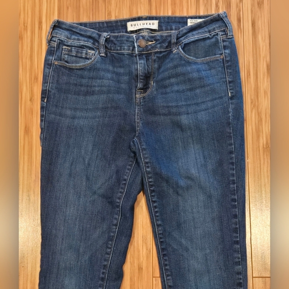 NWOT Bullhead Skinny Jeans - Picture 3 of 8